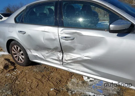 2014 Volkswagen Passat 1.8T Wolfsburg Edition from USA, damaged, VIN 1VWAT7A30EC097734